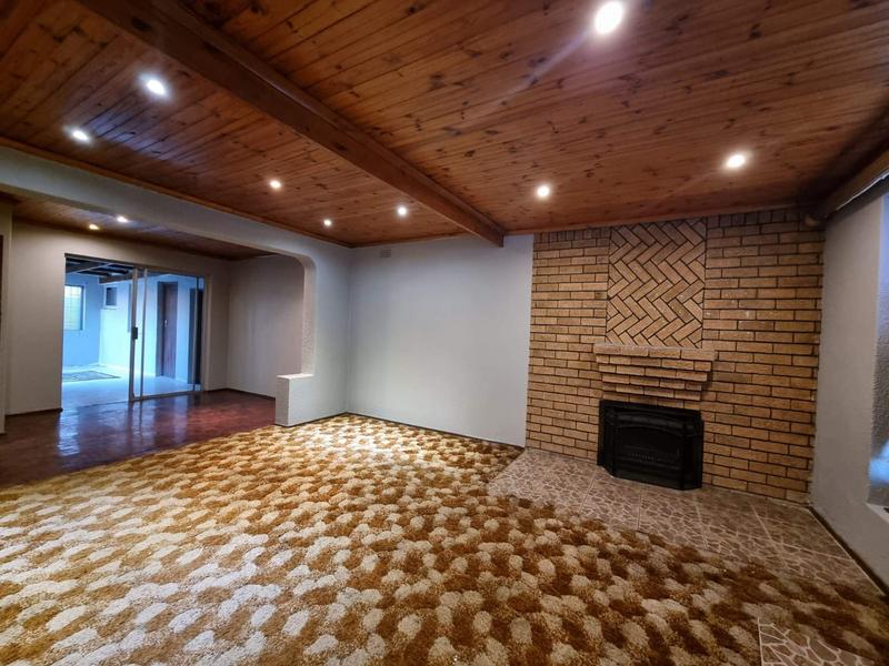 To Let 3 Bedroom Property for Rent in Northpine Western Cape